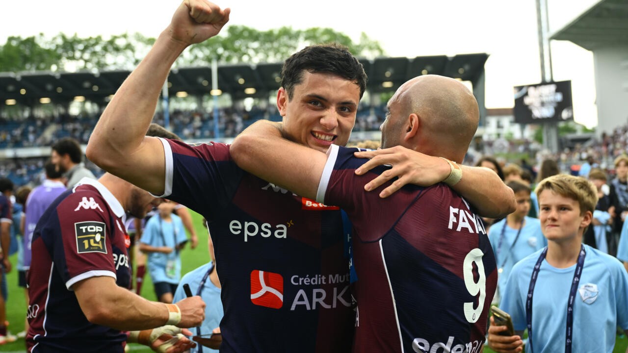 Louis Bielle-Biarrey prolonge à l'UBB jusqu'en 2029 : un talent confirmé au service du rugby français