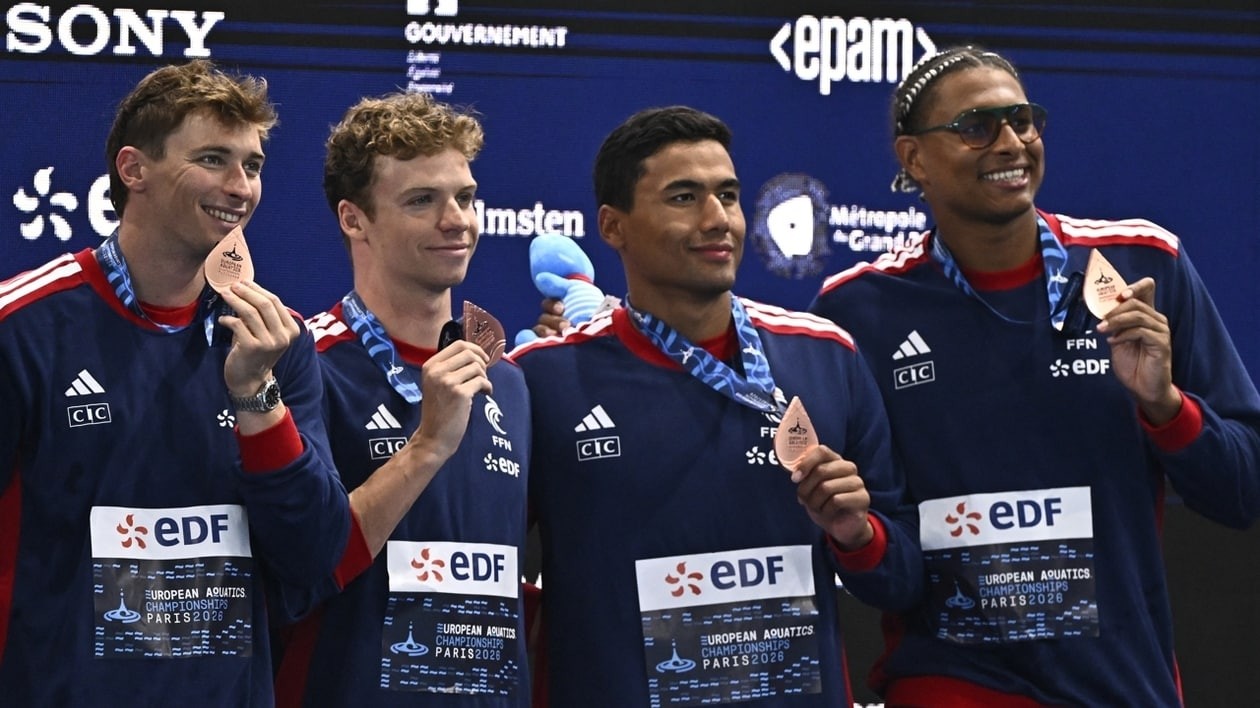 Natation : Léon Marchand et les Bleus brillent aux Championnats d'Europe à domicile